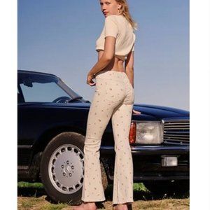 FREE PEOPLE Printed Penny Pull On Flare Floral White Jeans Size 27